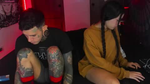 Snapshot of cleosexxx chatting on November 21, 2025, 11:09 am cleo y maikol online show from November 21, 2025, 11:09 am