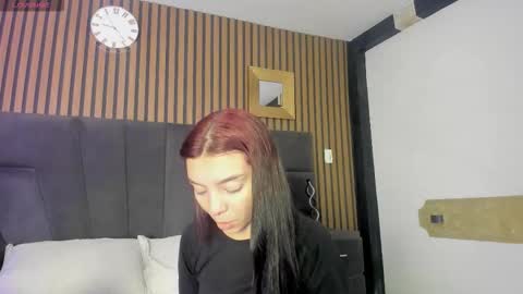 Snapshot of cleowhite_ chatting on September 19, 2025, 5:53 am cleowhite_ online show from September 19, 2025, 5:53 am