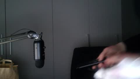 Snapshot of clipsonog chatting on November 1, 2025, 1:02 pm AMA TAKE CHATURBATE OVER LETSGOOOOO started februari 12 2024 online show from November 1, 2025, 1:02 pm