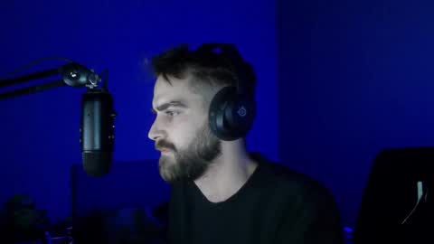 Snapshot of clipsonog chatting on November 8, 2025, 8:07 pm AMA TAKE CHATURBATE OVER LETSGOOOOO started februari 12 2024 online show from November 8, 2025, 8:07 pm