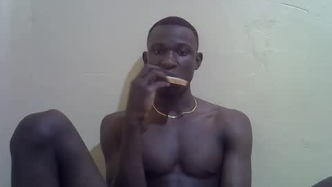 Snapshot of clive_damian chatting on February 23, 2026, 10:34 am clive_damian online show from February 23, 2026, 10:34 am