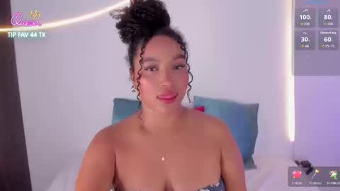 Snapshot of cloe_25 chatting on February 19, 2026, 10:39 pm cloe_25 online show from February 19, 2026, 10:39 pm