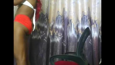 Cloe online show from November 30, 2025, 4:27 am