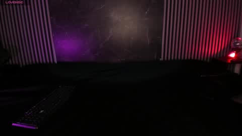 Cloe online show from October 20, 2025, 4:24 am