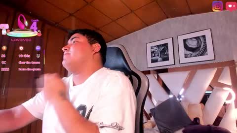 Snapshot of cloe_x_billy chatting on January 13, 2026, 7:41 pm Cloe x Billy online show from January 13, 2026, 7:41 pm