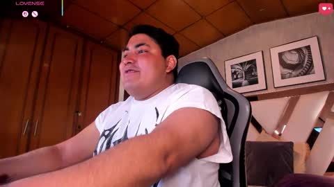 Snapshot of cloe_x_billy chatting on January 17, 2026, 12:32 pm Cloe x Billy online show from January 17, 2026, 12:32 pm