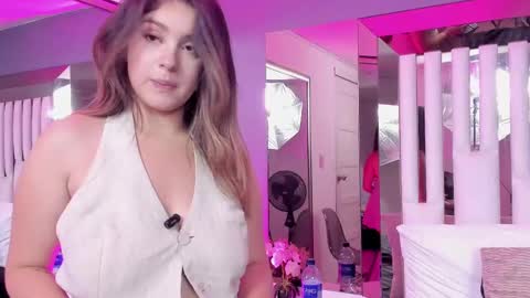 Snapshot of cloeecoopererer chatting on March 12, 2025, 11:53 am cloeecoopererer online show from March 12, 2025, 11:53 am