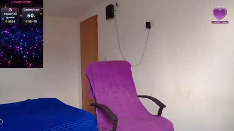 cloey_katherim online show from June 17, 2026, 12:18 pm