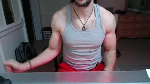 Snapshot of cloud900x chatting on November 25, 2025, 10:10 pm Cloud online show from November 25, 2025, 10:10 pm