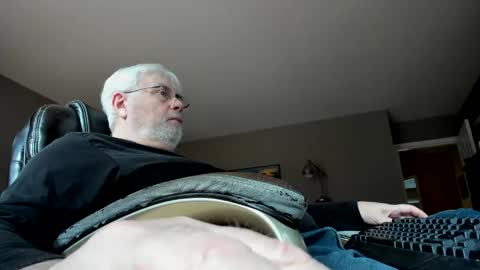 Snapshot of cloudalert62 chatting on January 16, 2026, 10:25 pm cloudalert62 online show from January 16, 2026, 10:25 pm