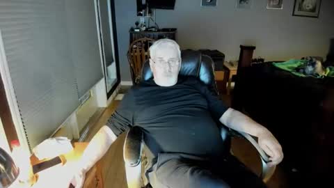 cloudalert62 online show from February 1, 2026, 5:06 am