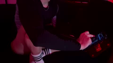 Snapshot of cloudsixtnine chatting on February 22, 2026, 7:01 pm Drew online show from February 22, 2026, 7:01 pm