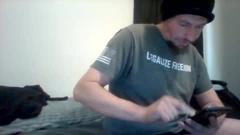 Snapshot of cloudyystarr666 chatting on February 17, 2025, 5:21 pm cloudyystarr666 online show from February 17, 2025, 5:21 pm