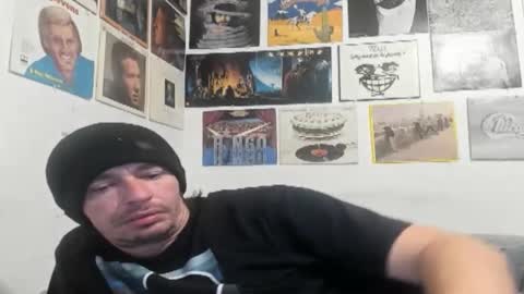 cloudyystarr666 online show from November 4, 2025, 7:07 am