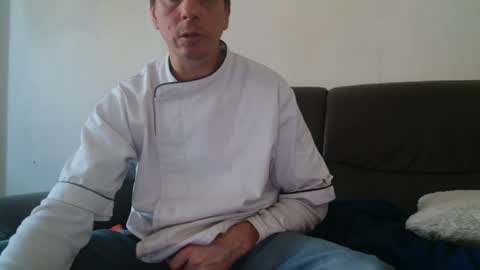 Snapshot of clouplefun chatting on November 21, 2025, 1:10 pm clouplefun online show from November 21, 2025, 1:10 pm