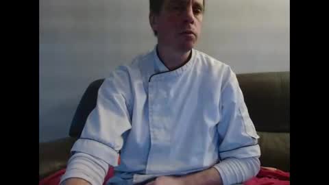 Snapshot of clouplefun chatting on November 28, 2025, 7:33 am clouplefun online show from November 28, 2025, 7:33 am