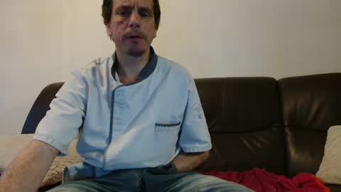 Snapshot of clouplefun chatting on December 23, 2025, 7:50 am clouplefun online show from December 23, 2025, 7:50 am