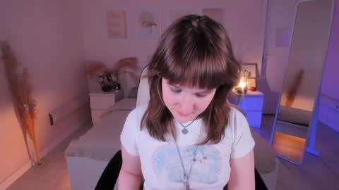  Clover  follow me  online show from January 26, 2025, 10:02 am