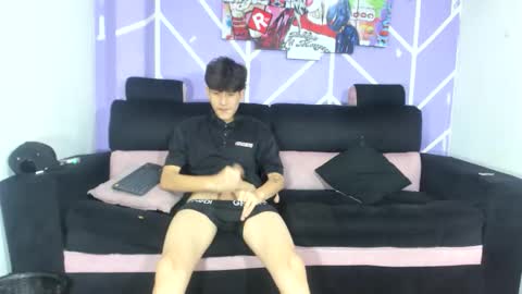 Snapshot of club_latinboys chatting on April 17, 2026, 7:28 pm club_latinboys online show from April 17, 2026, 7:28 pm