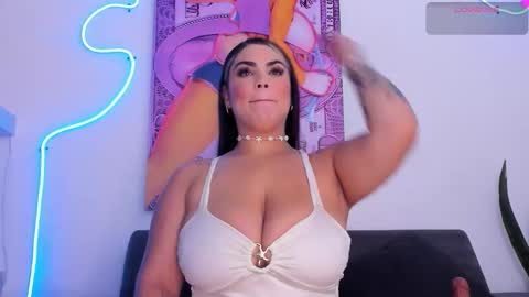 Snapshot of cmila0713 chatting on January 15, 2026, 11:30 pm cmila0713 online show from January 15, 2026, 11:30 pm