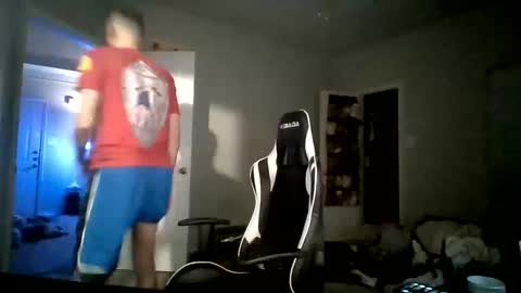 Snapshot of cmypenis chatting on October 12, 2025, 11:42 am Master Bates online show from October 12, 2025, 11:42 am
