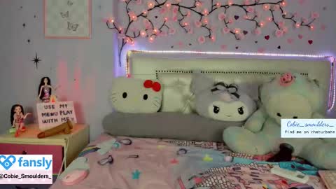 Snapshot of cobie_smoulders_ chatting on January 10, 2026, 9:16 pm nathalie online show from January 10, 2026, 9:16 pm