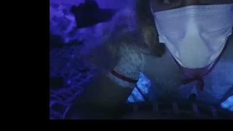 Cocolino  online show from December 21, 2025, 9:22 pm