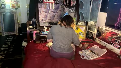 COCK N CREAMZ  WET DREAMZ online show from January 23, 2025, 8:25 am