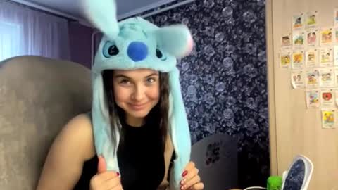 Snapshot of coco_charmel chatting on October 8, 2025, 10:24 am Nikki online show from October 8, 2025, 10:24 am