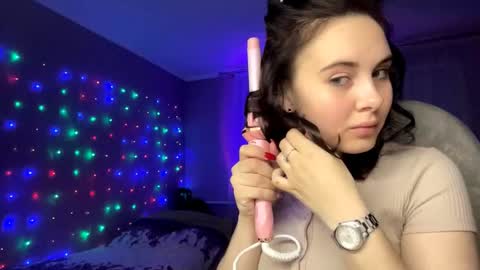Snapshot of coco_charmel chatting on October 12, 2025, 3:44 pm Nikki online show from October 12, 2025, 3:44 pm