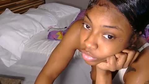 Snapshot of cocochanel197941 chatting on March 10, 2026, 3:06 pm chanel online show from March 10, 2026, 3:06 pm
