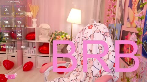 Snapshot of coconut_mia chatting on February 8, 2025, 11:45 pm Mia online show from February 8, 2025, 11:45 pm