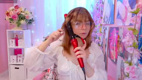 Mia online show from May 16, 2026, 2:49 pm