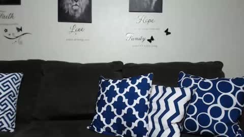 Snapshot of cocoscreamy chatting on February 3, 2026, 1:38 pm CocosCreamy online show from February 3, 2026, 1:38 pm