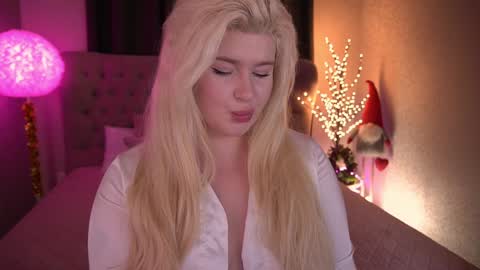 Snapshot of cocosecretss chatting on December 26, 2024, 7:35 am onlyfans amyleyy online show from December 26, 2024, 7:35 am