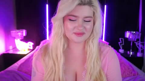 Snapshot of cocosecretss chatting on February 10, 2025, 10:31 am onlyfans amyleyy online show from February 10, 2025, 10:31 am