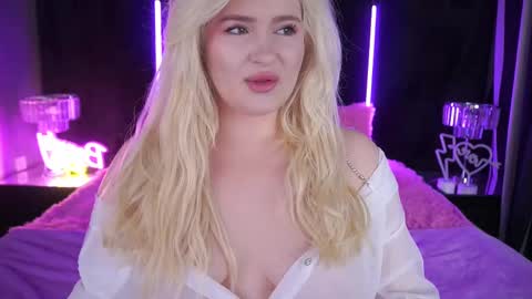 Snapshot of cocosecretss chatting on February 11, 2025, 7:44 am onlyfans amyleyy online show from February 11, 2025, 7:44 am