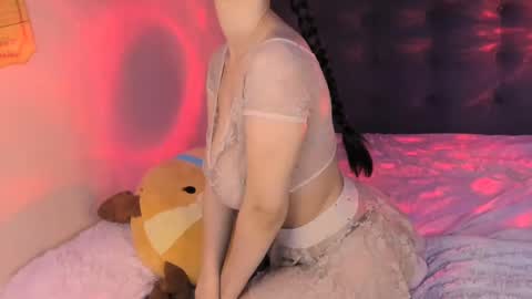 Snapshot of coffealice chatting on September 24, 2025, 6:55 pm coffeealice online show from September 24, 2025, 6:55 pm