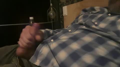 coffeeandnuggets online show from January 17, 2025, 8:34 am