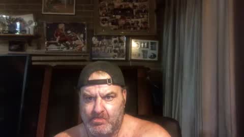 Snapshot of cokecancockfromdownunder chatting on September 17, 2025, 5:25 pm cokecancockfromdownunder online show from September 17, 2025, 5:25 pm