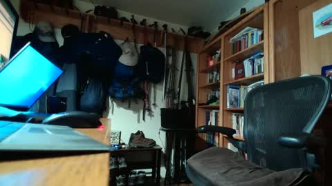 Snapshot of colchuck chatting on December 12, 2024, 2:44 pm colchuck online show from December 12, 2024, 2:44 pm