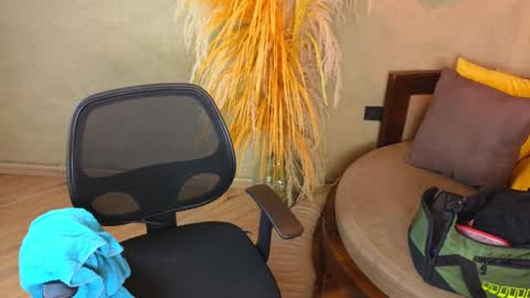 ColeThunder online show from January 4, 2025, 7:34 pm