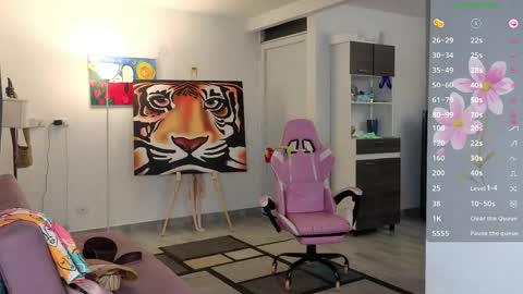 Snapshot of colette_e chatting on May 31, 2026, 3:36 am Colette PVT OPEN online show from May 31, 2026, 3:36 am