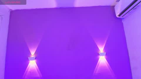         online show from October 10, 2025, 12:26 pm