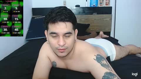 colin_lewisss online show from September 24, 2025, 1:31 am