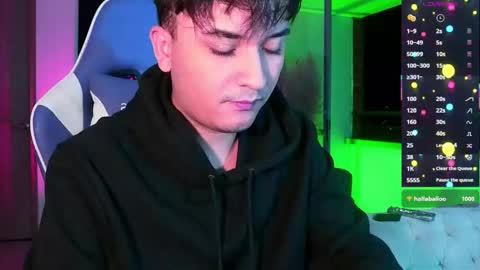 Snapshot of collage_hot25 chatting on October 1, 2025, 3:56 am javier online show from October 1, 2025, 3:56 am