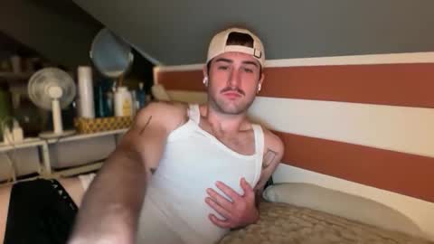 collegeboy417 online show from December 22, 2025, 4:09 am