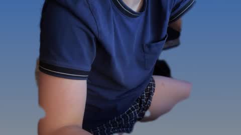 Snapshot of collegetwink15 chatting on January 7, 2025, 11:58 am SubBlonde online show from January 7, 2025, 11:58 am