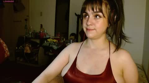 Collette online show from September 14, 2025, 4:44 am