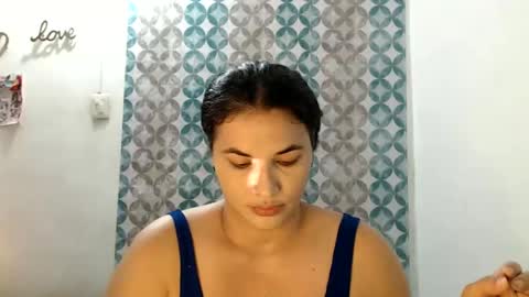 viviana online show from October 14, 2025, 7:36 pm